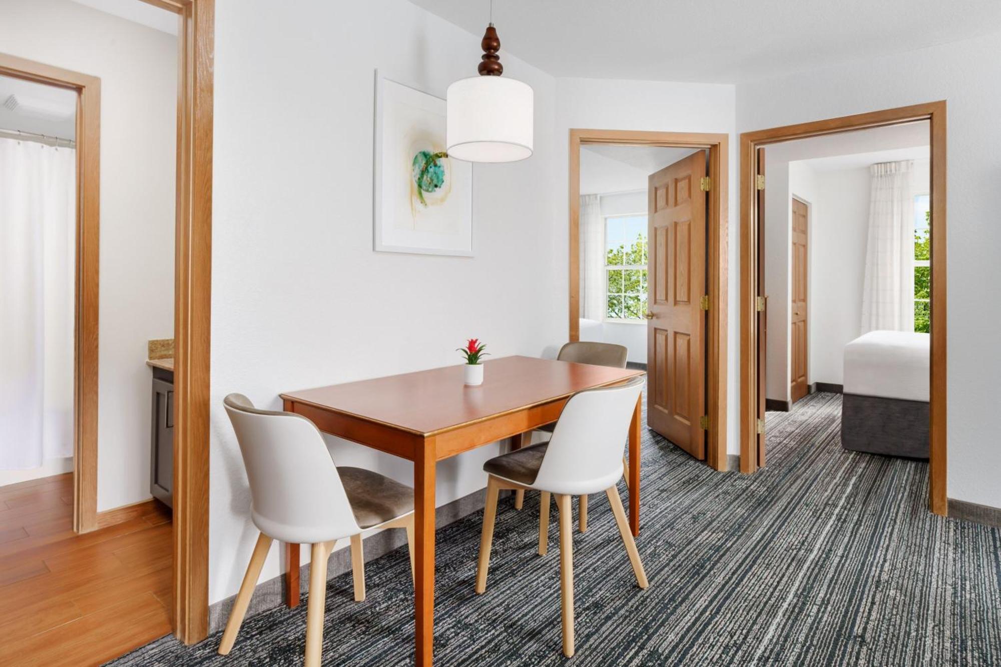 Towneplace Suites Philadelphia Horsham Eksteriør billede